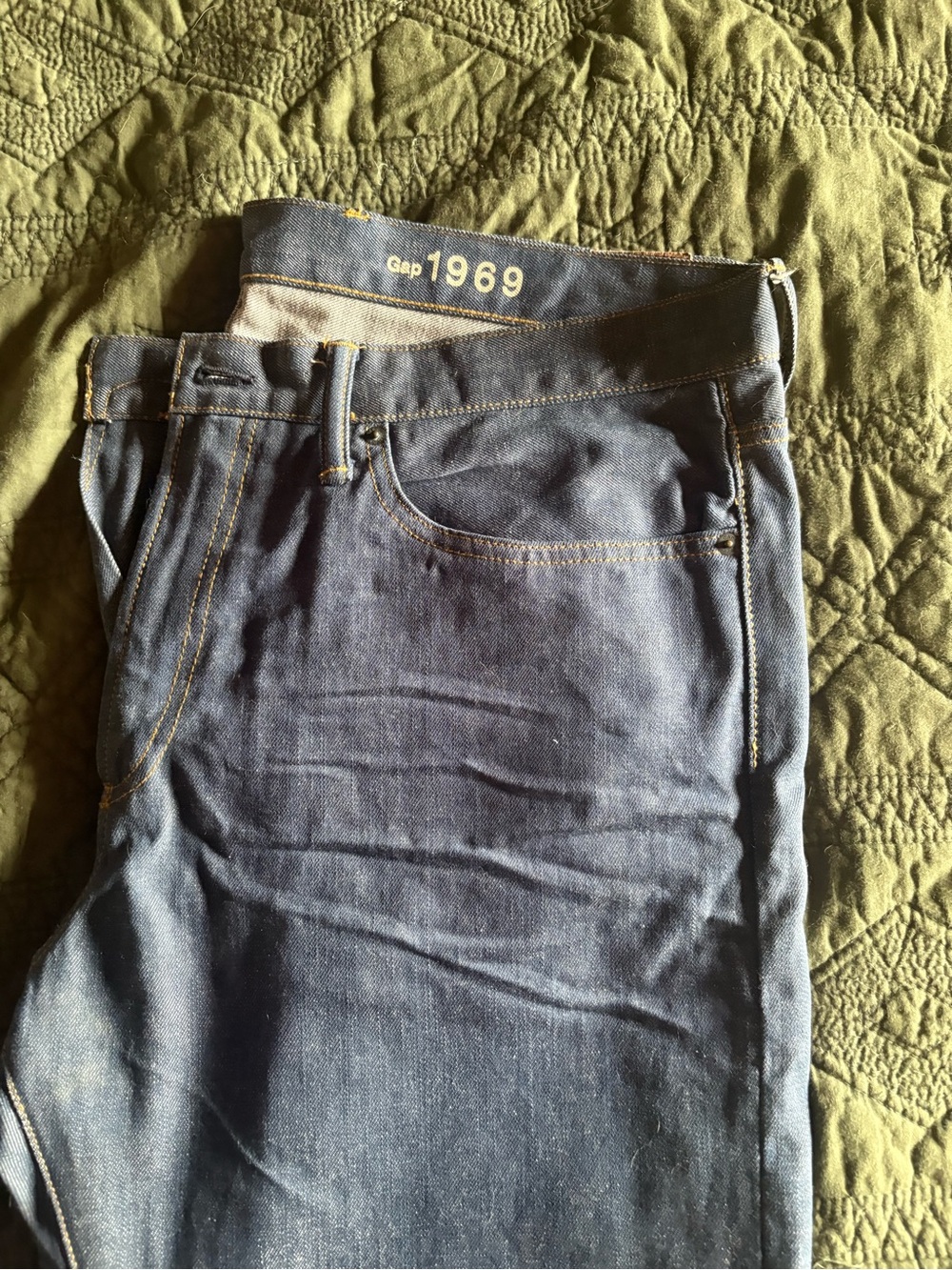 NWOT GAP 1969 Men’s Dark Blue Denim Bootcut Jeans